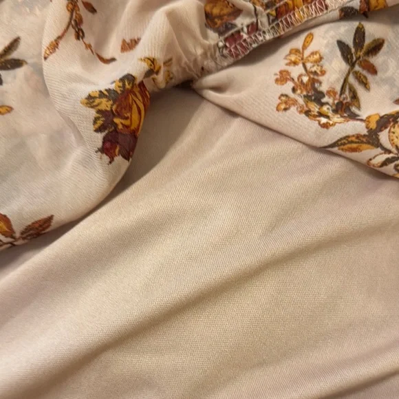 Beautiful Floral Pink Dress - Picture 5 of 5